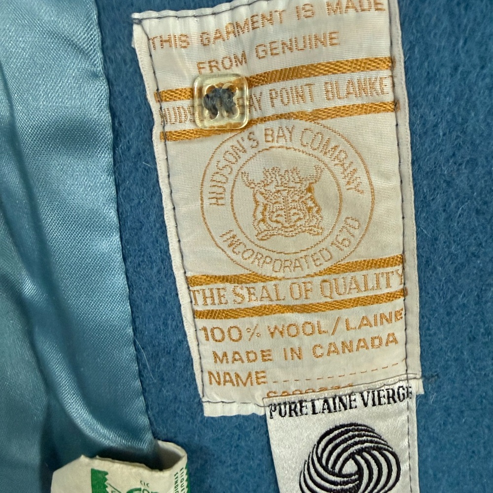 Vintage 1970’s Sky Blue Hudson’s Bay Ladies Coat - Picture 3 of 4